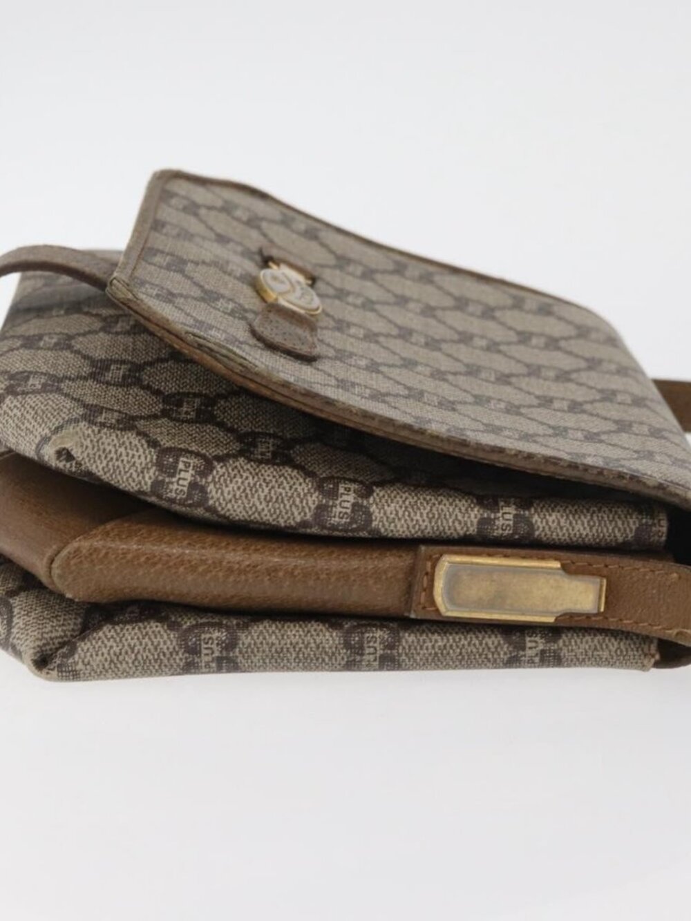 GUCCI GG Plus Supreme Shoulder Bag PVC Beige Gold Auth ka3753 - Picture 5 of 16